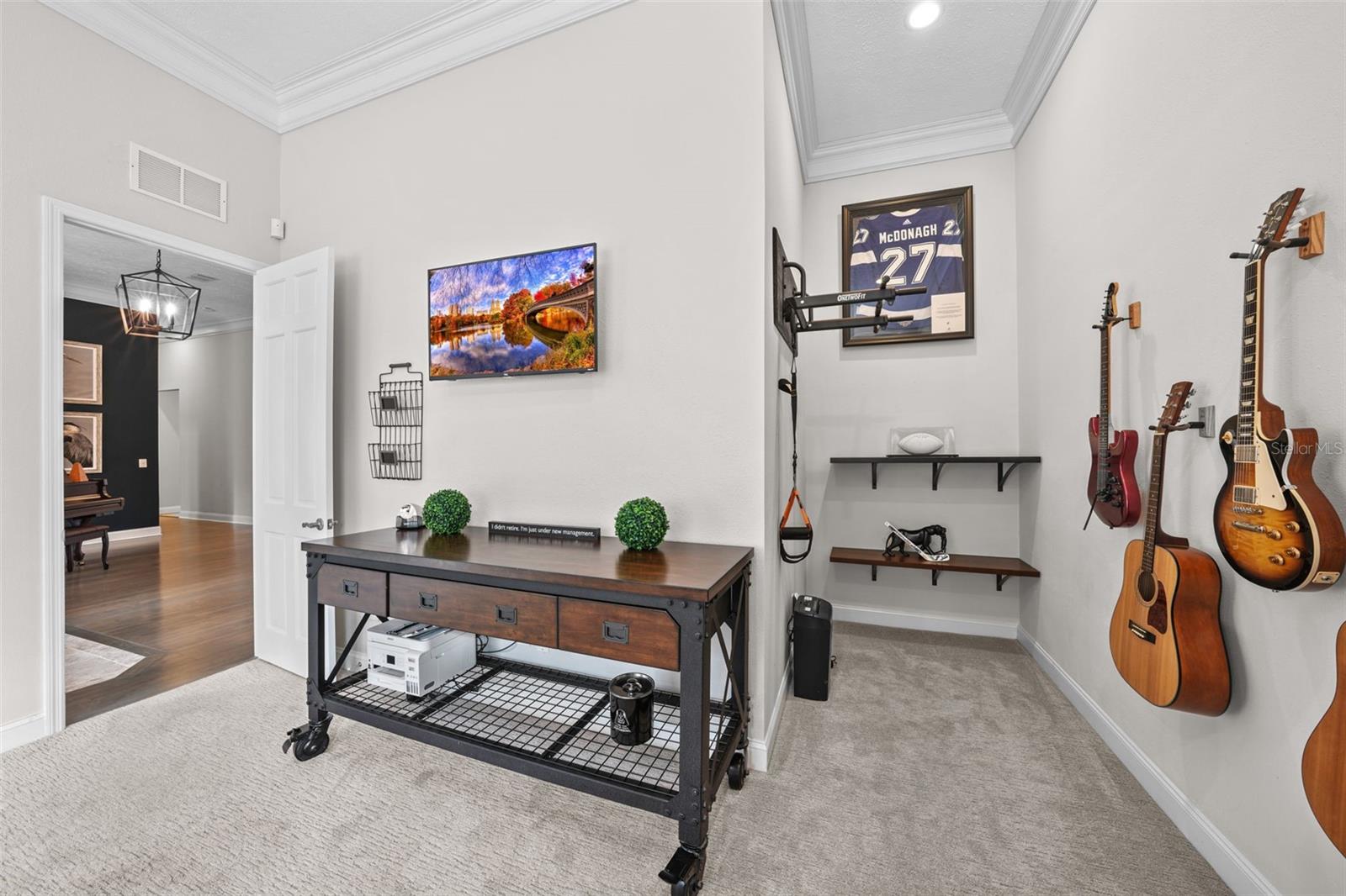 CHEVAL POLO & GOLF CL PHAS - Residential