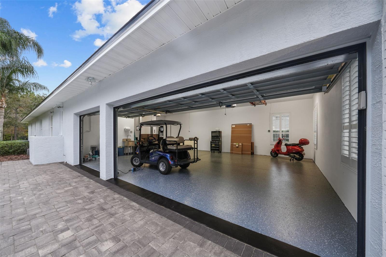 CHEVAL POLO & GOLF CL PHAS - Residential
