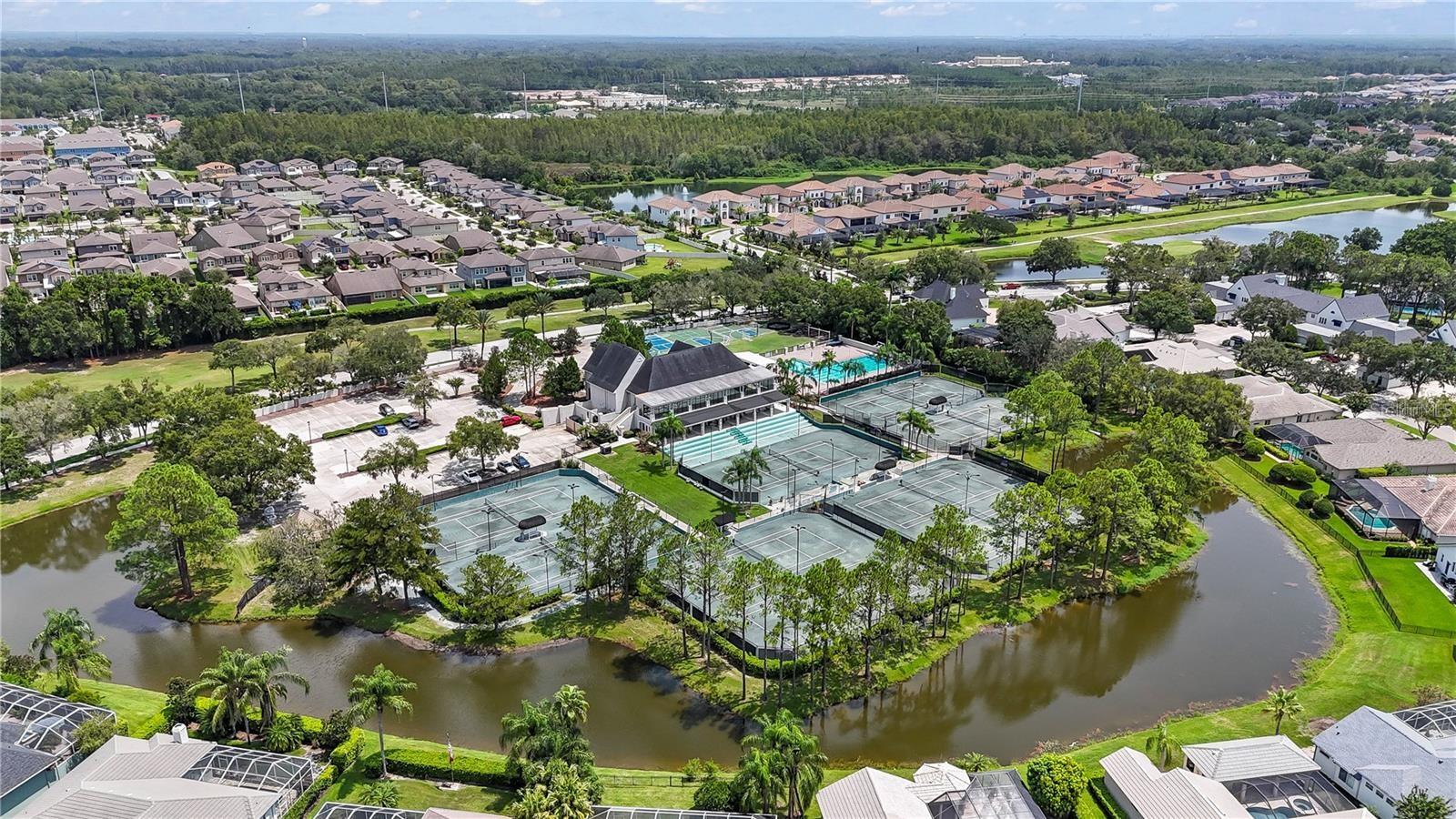 CHEVAL POLO & GOLF CL PHAS - Residential