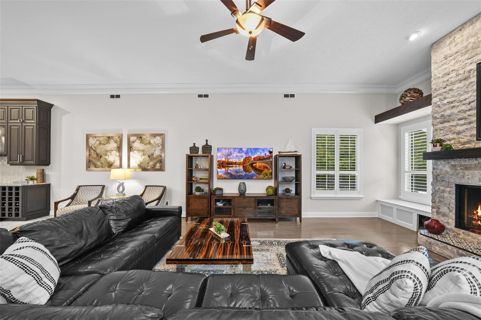 CHEVAL POLO & GOLF CL PHAS - Residential