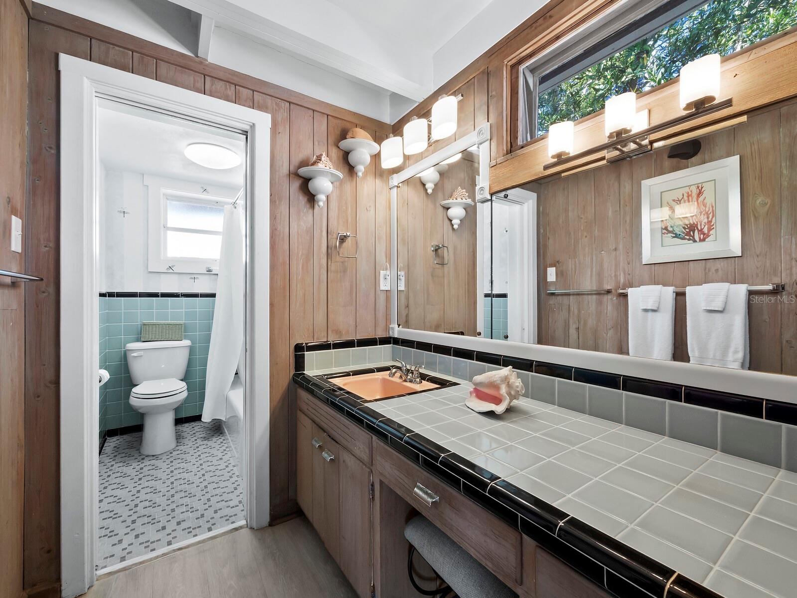 CASEY KEY - Residential