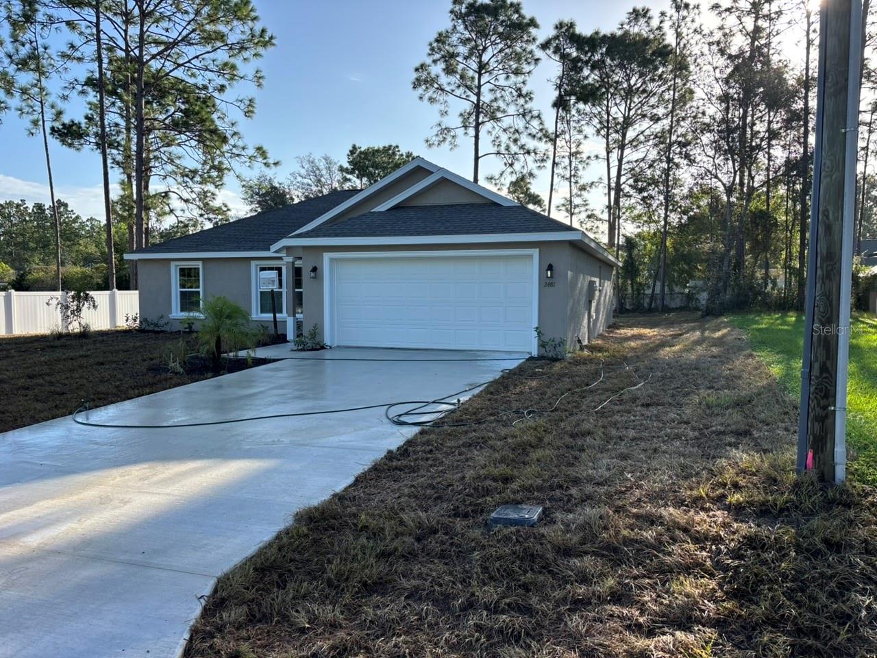 2481 W WAVECREST DRIVE