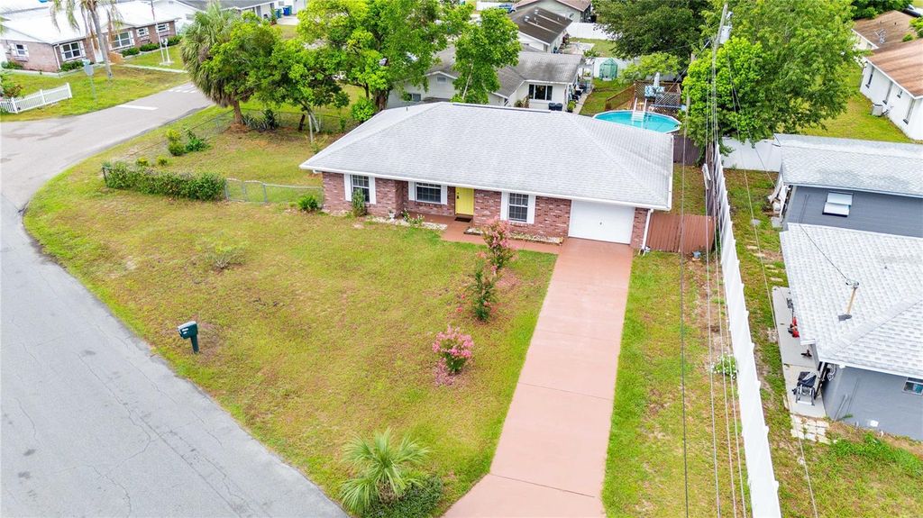 Photo of 5435 Tangerine Drive, Zephyrhills, FL 33542 (MLS # TB8523977)