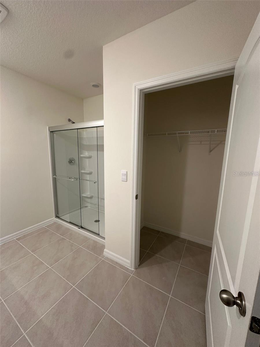 EDGEMONT AT SERENOA - Residential Lease