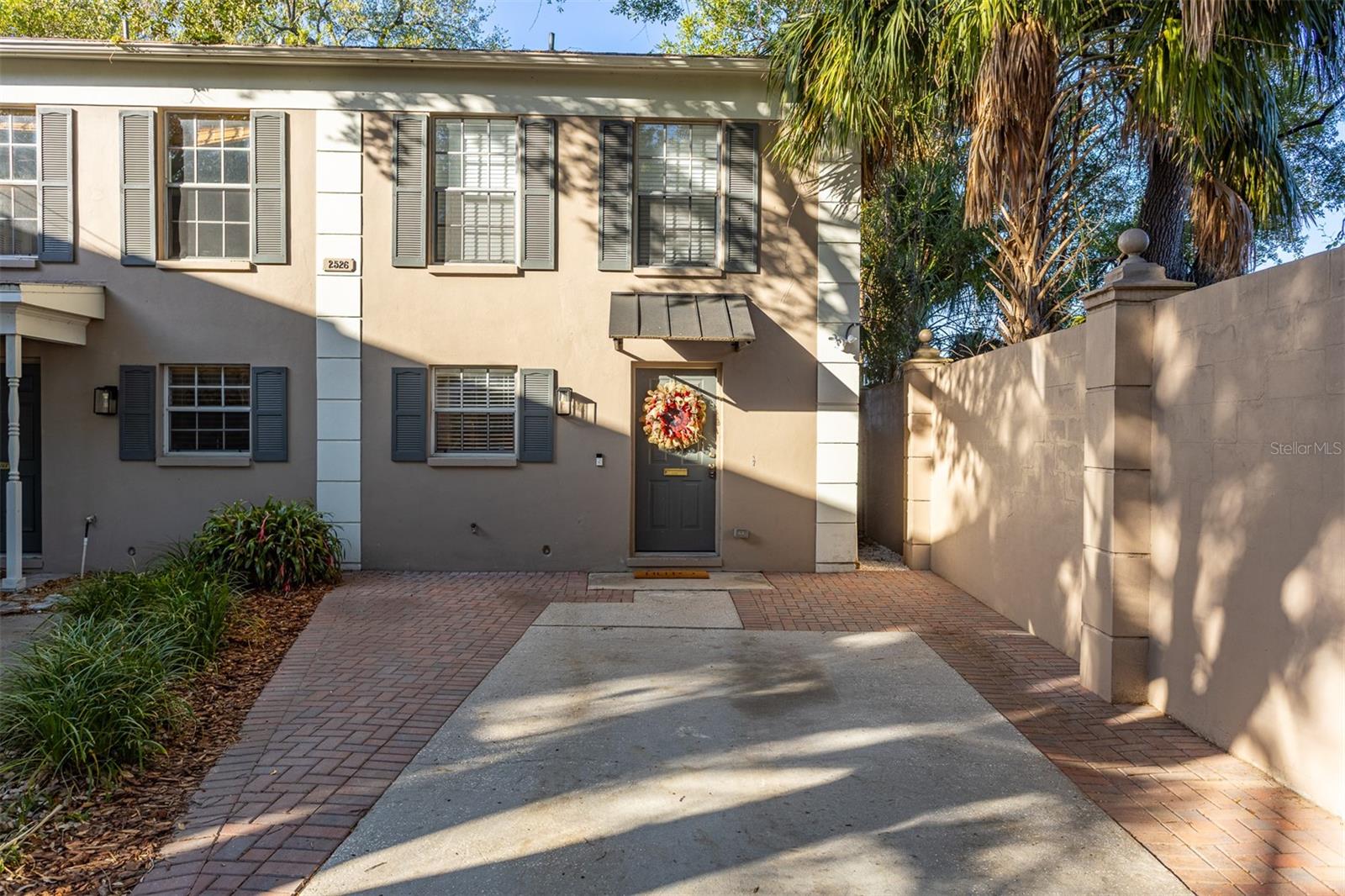 KANSAS AVE TWNHMS - Residential