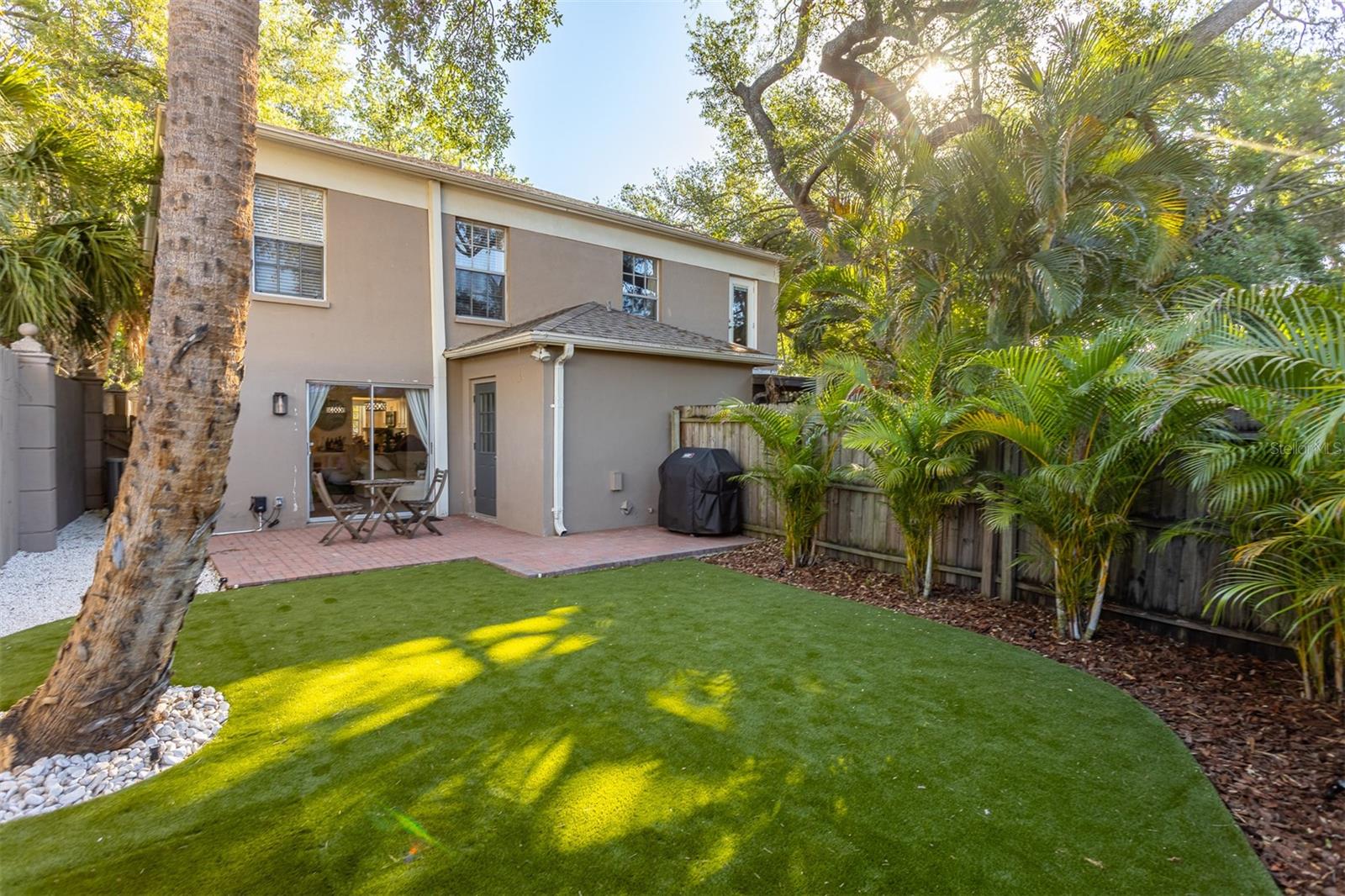 KANSAS AVE TWNHMS - Residential