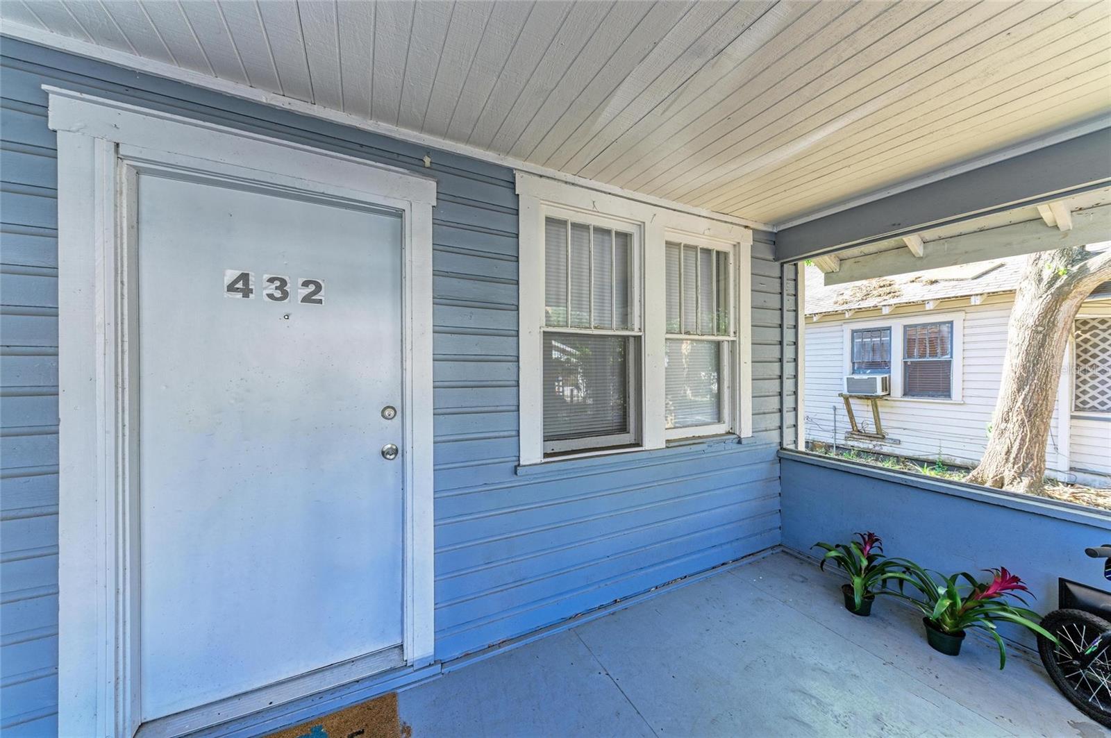 432 ADELIA AVENUE