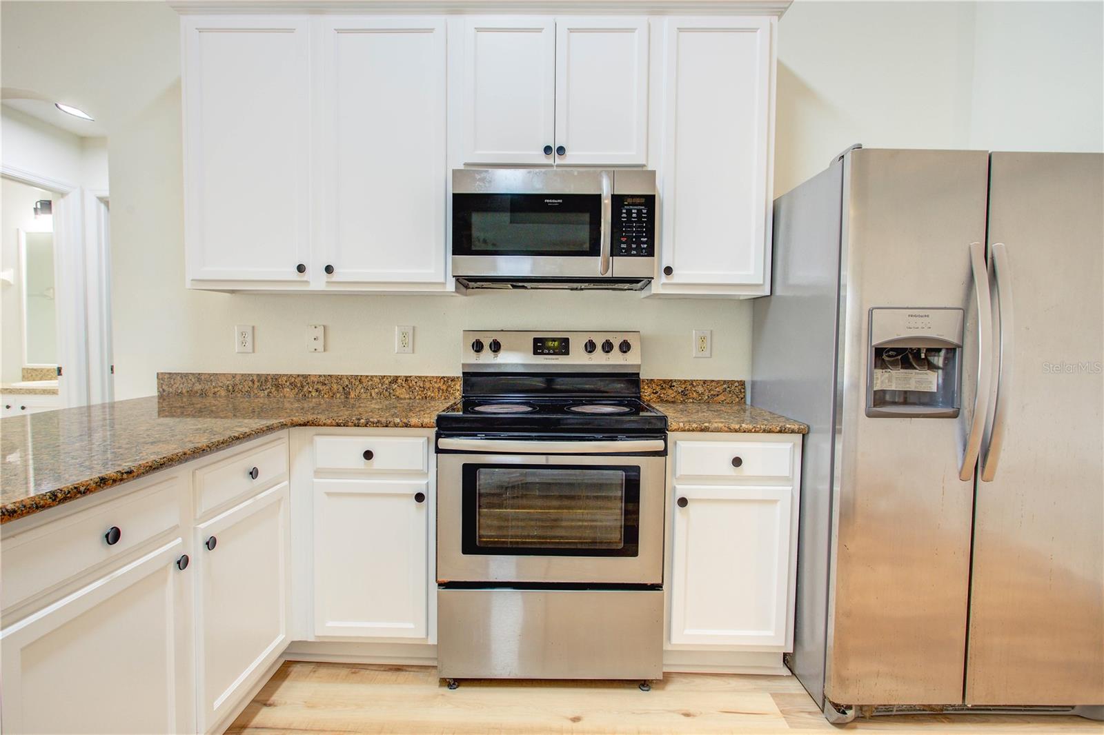 WATERBROOK FALLS - Residential