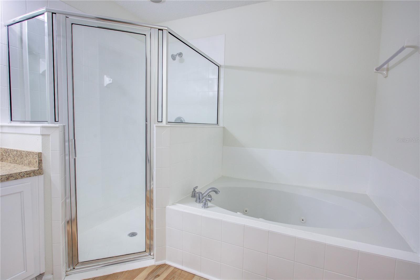 WATERBROOK FALLS - Residential