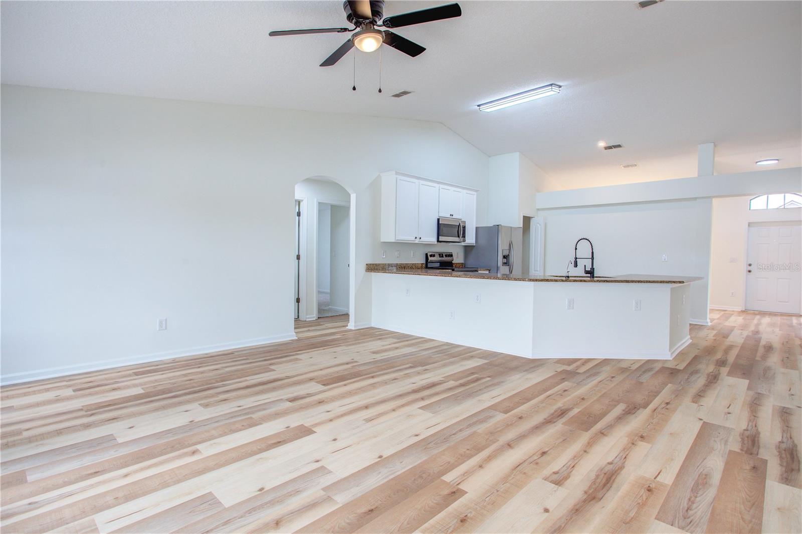 WATERBROOK FALLS - Residential