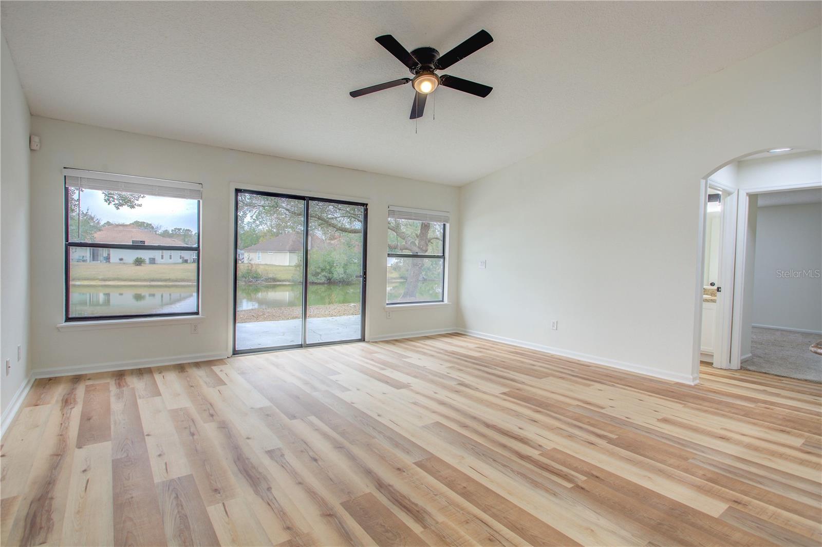 WATERBROOK FALLS - Residential