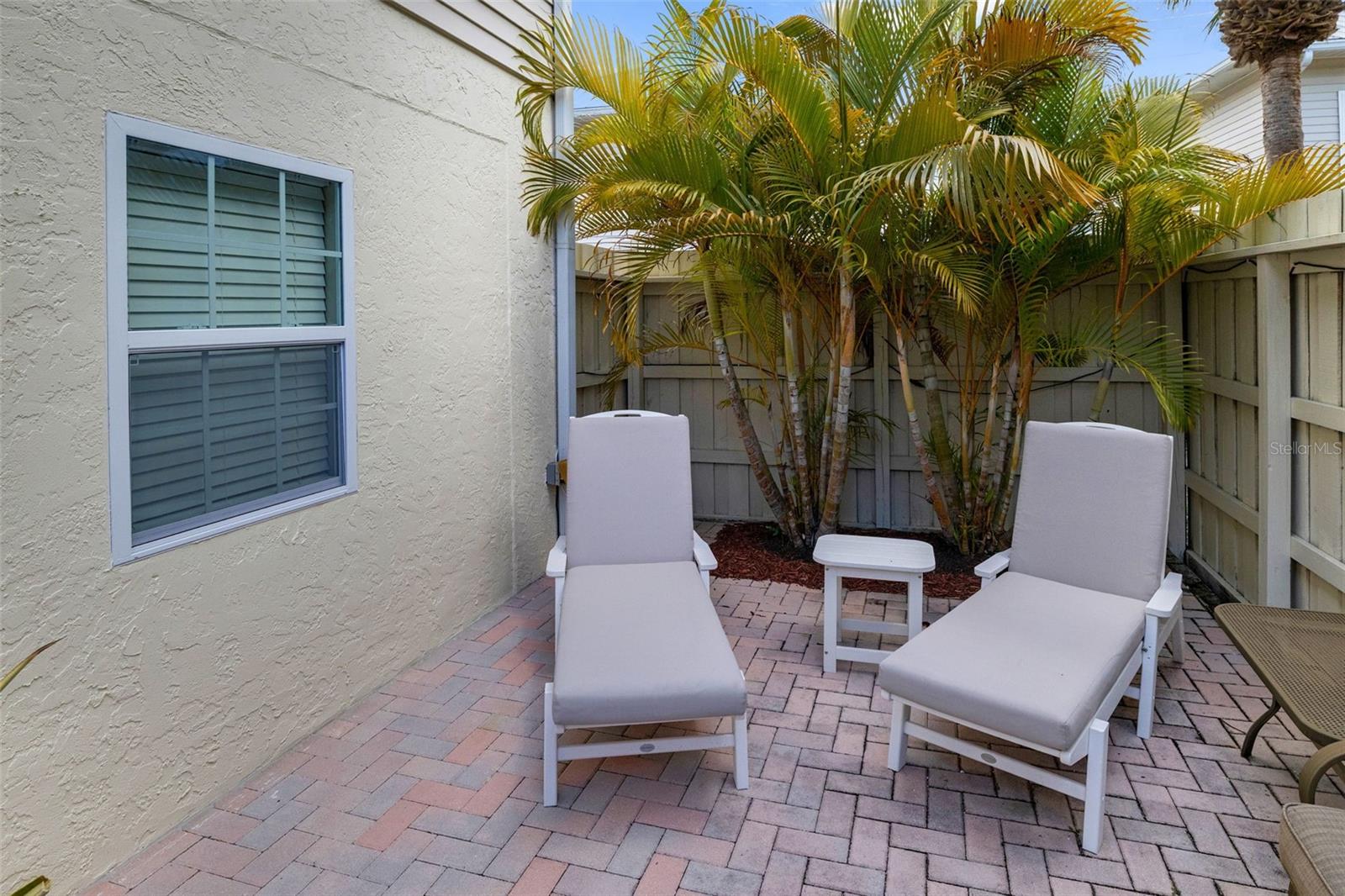 TOWNS-END SHORES - Residential