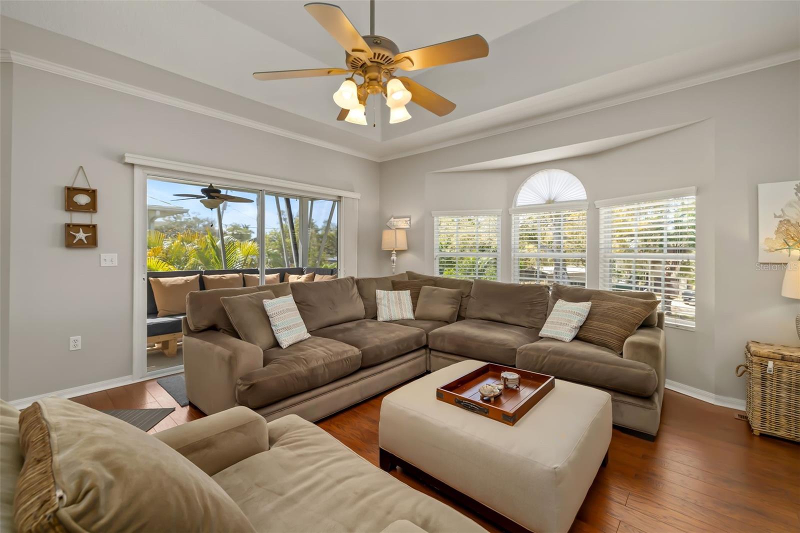 TOWNS-END SHORES - Residential