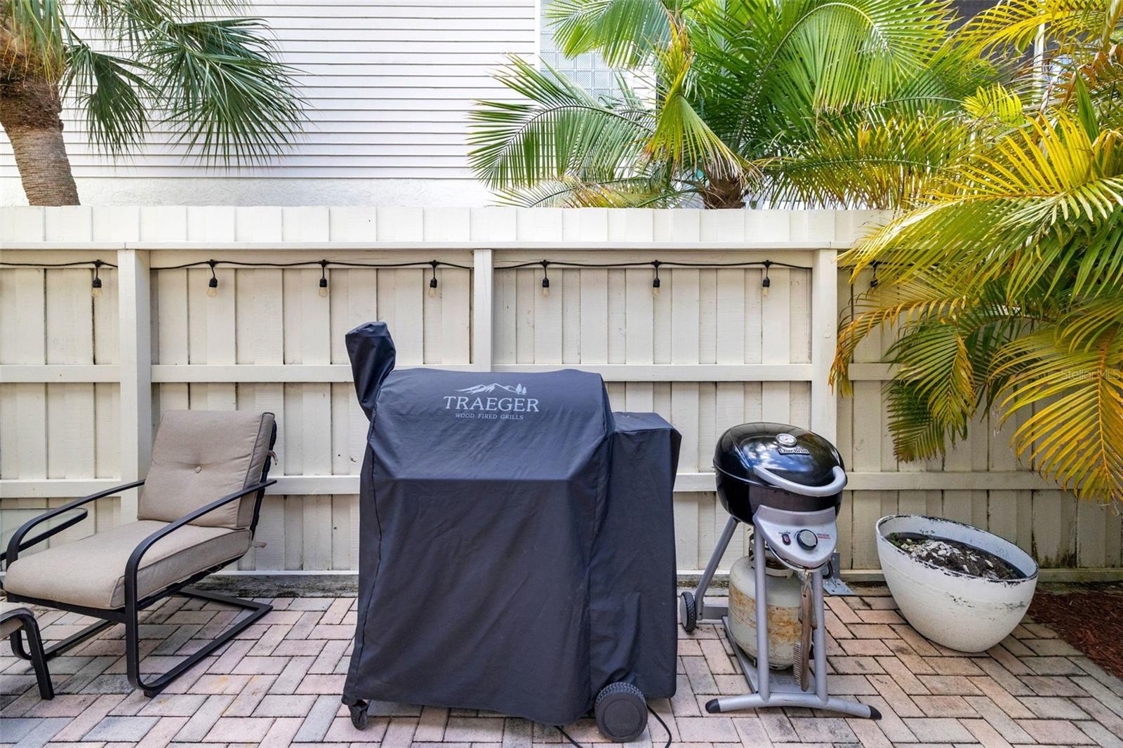 TOWNS-END SHORES - Residential