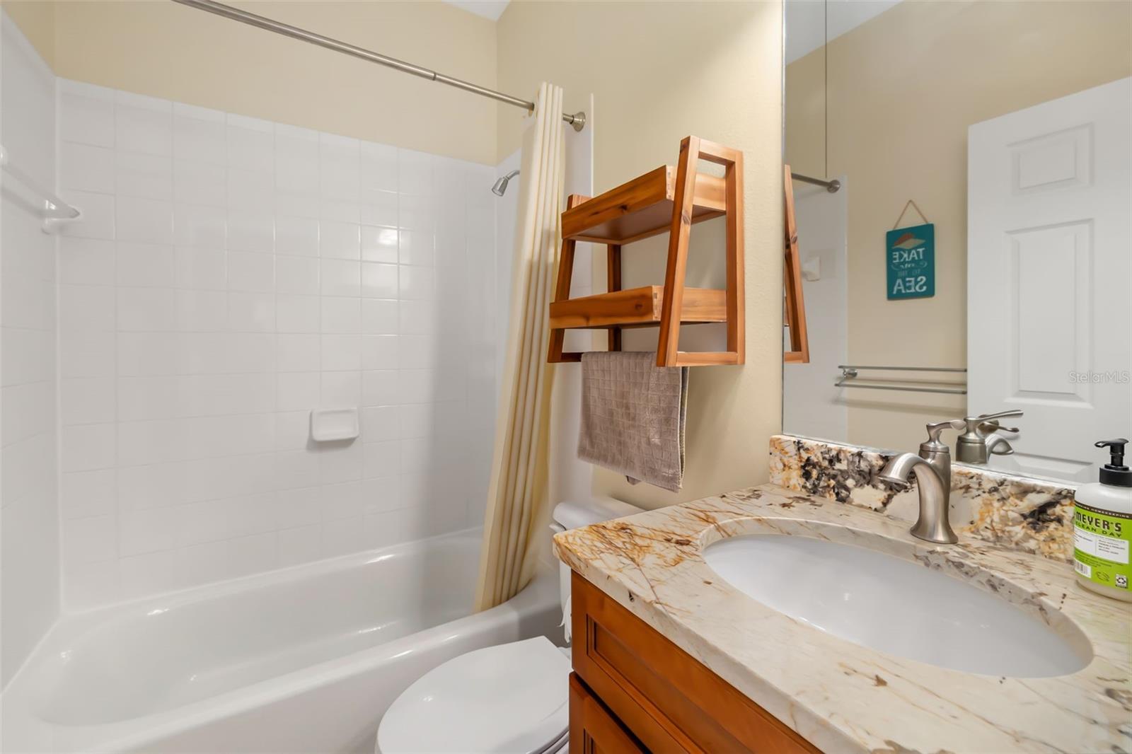 TOWNS-END SHORES - Residential