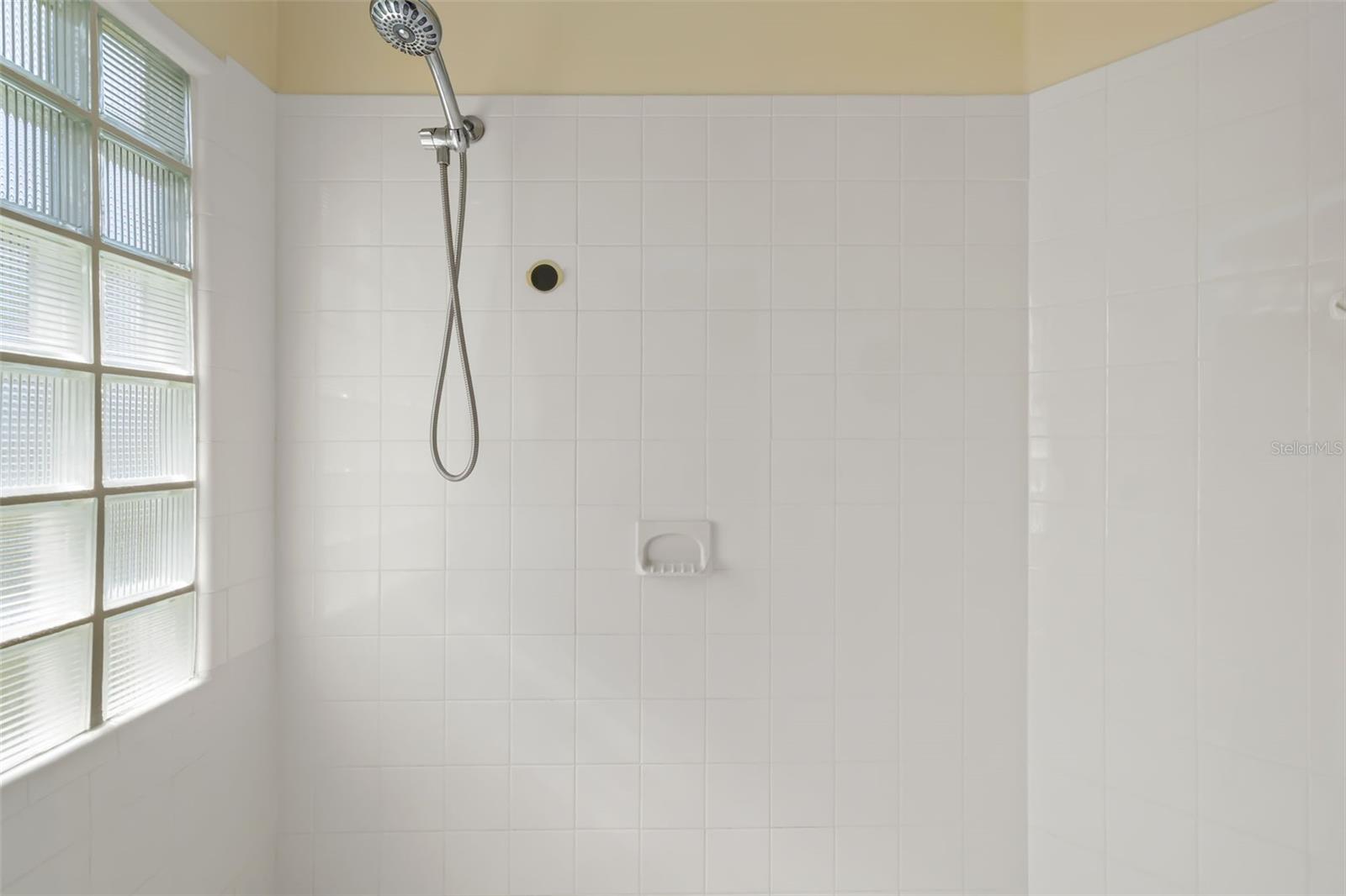 TOWNS-END SHORES - Residential