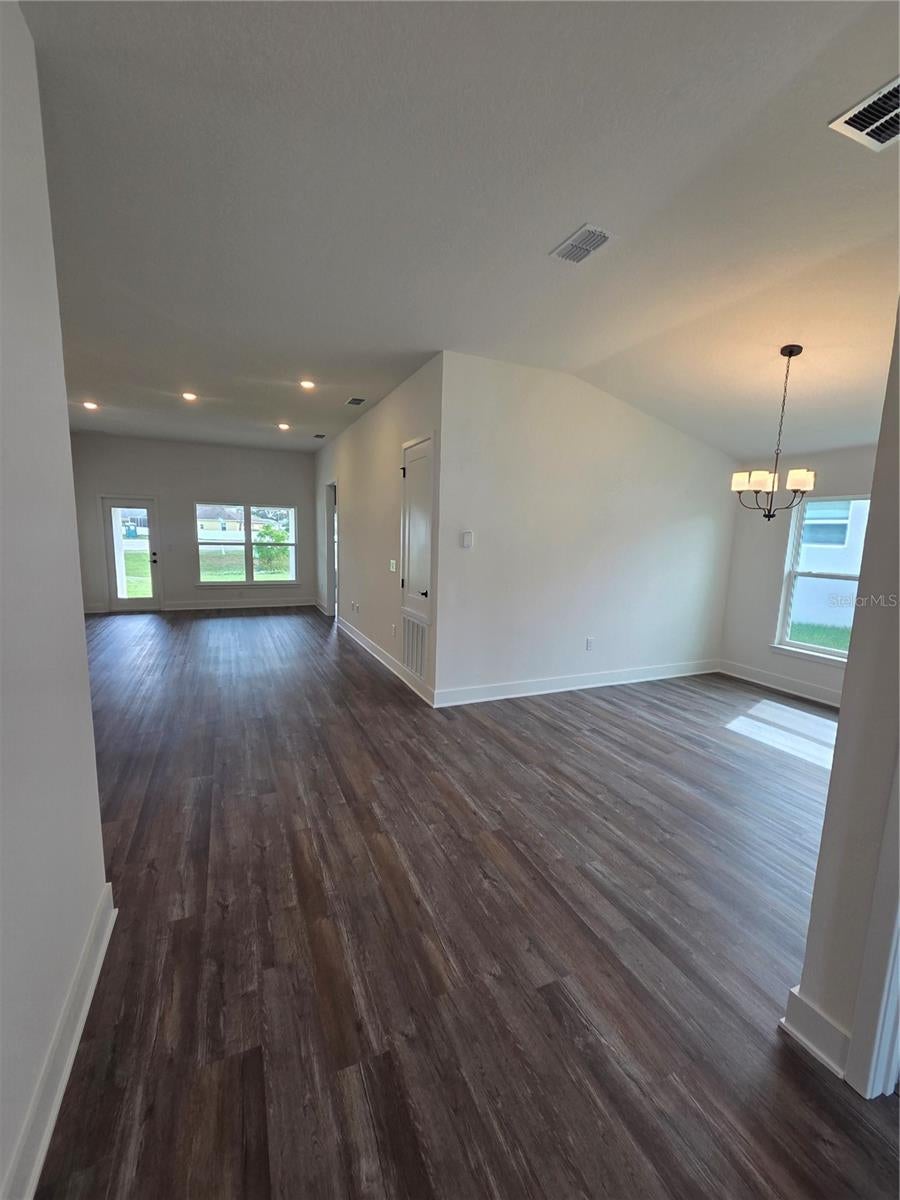 9430 HIGHLAND HILLS DR STREET