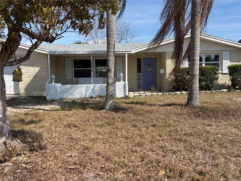 Photo of 10826 Piccadilly Road, Port Richey, FL 34668 (MLS # O6404235)