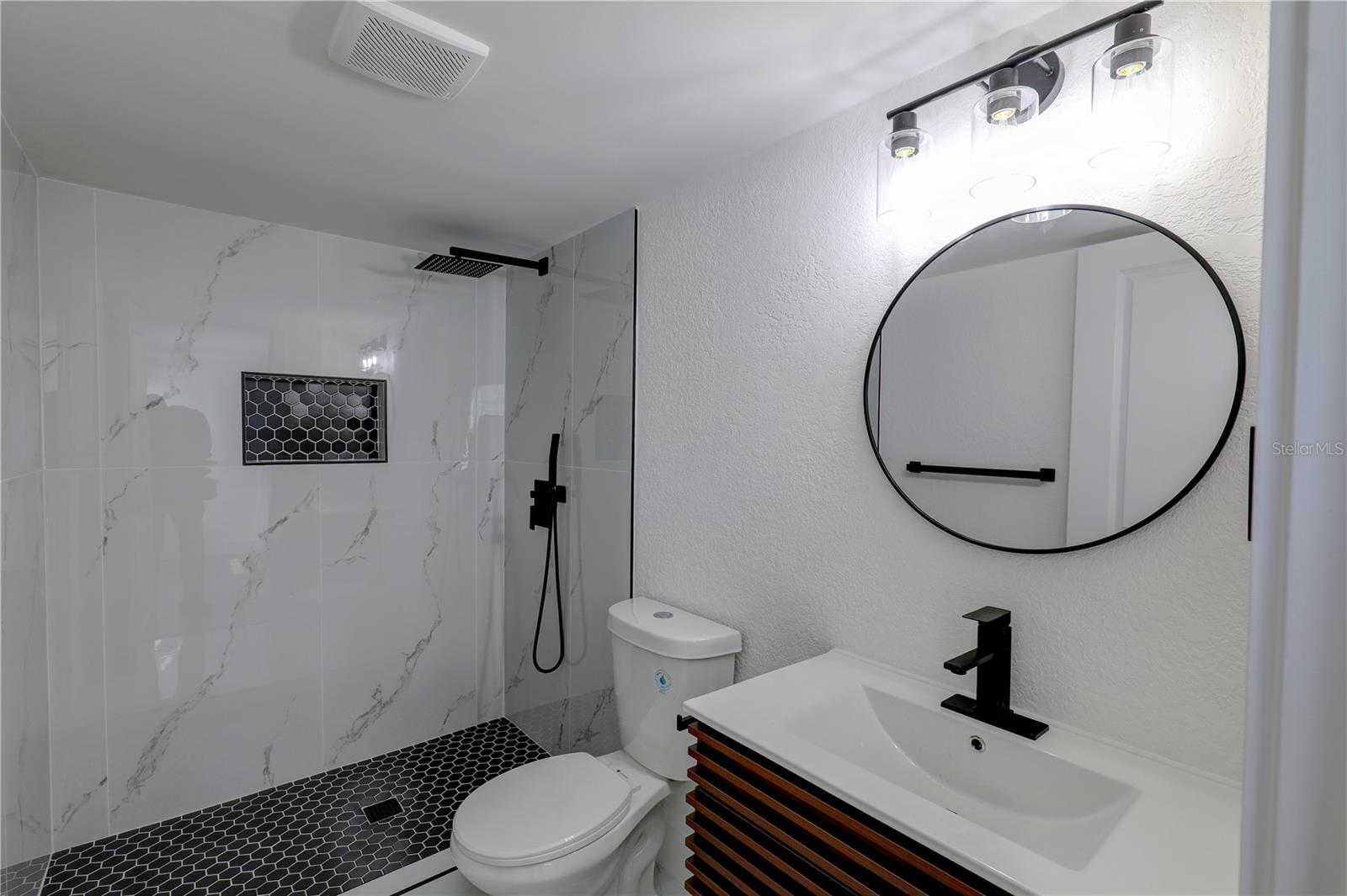 BYARS HEIGHTS RESUB OF BLK 5 - Residential