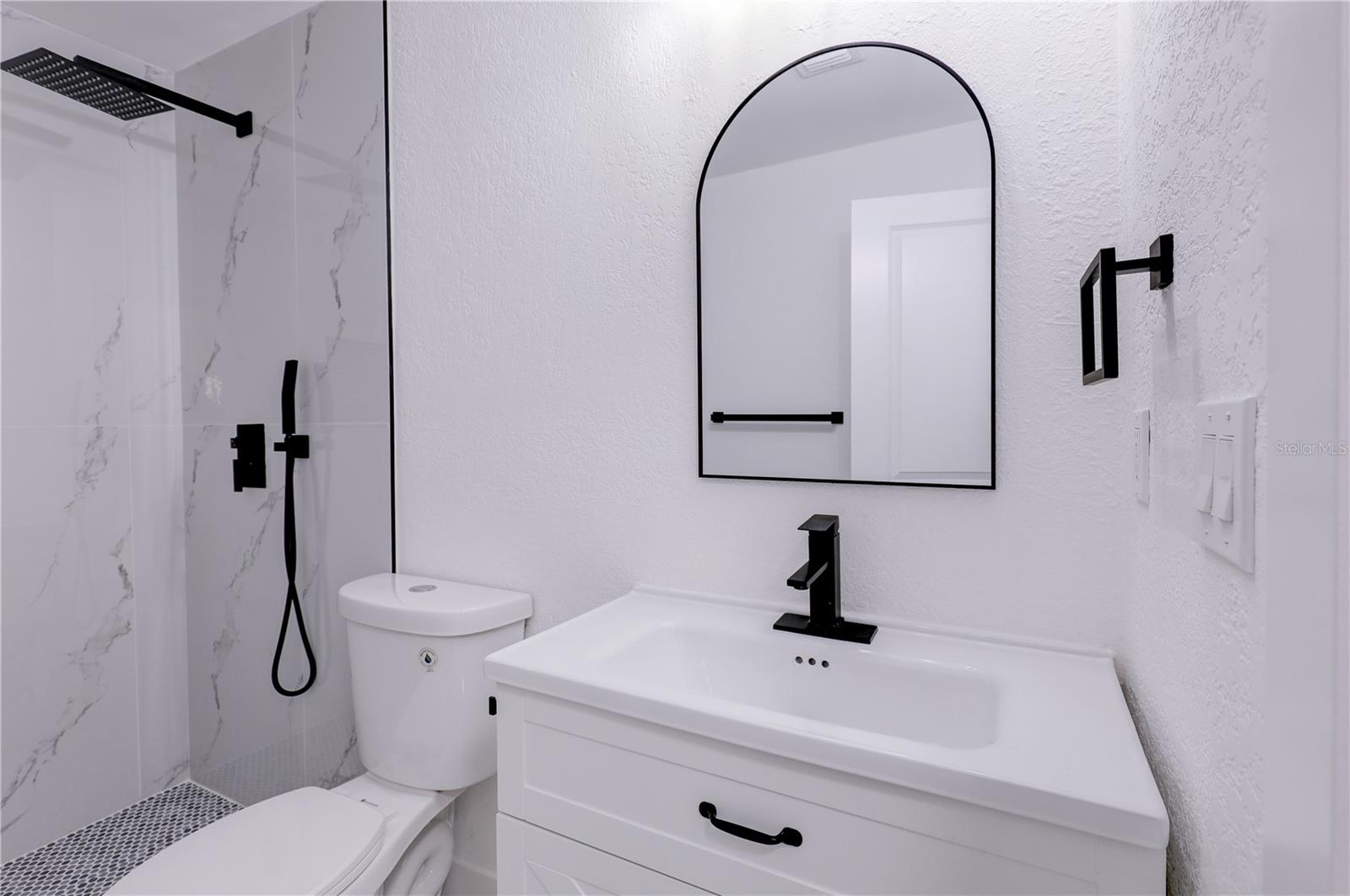 BYARS HEIGHTS RESUB OF BLK 5 - Residential