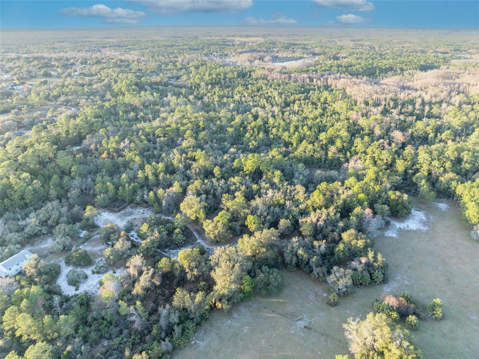 GENEVA TR 15-20-32 - Land