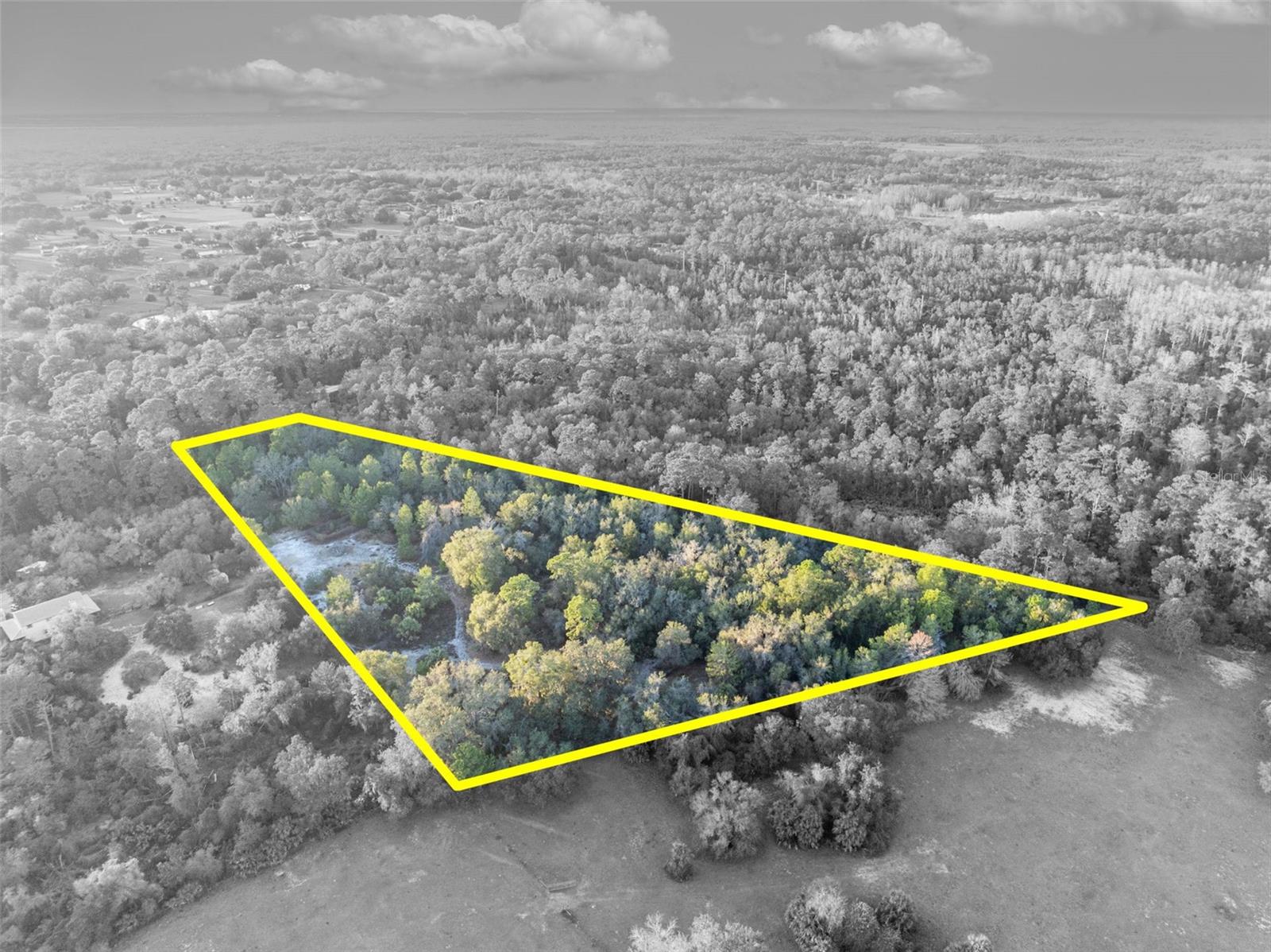 GENEVA TR 15-20-32 - Land