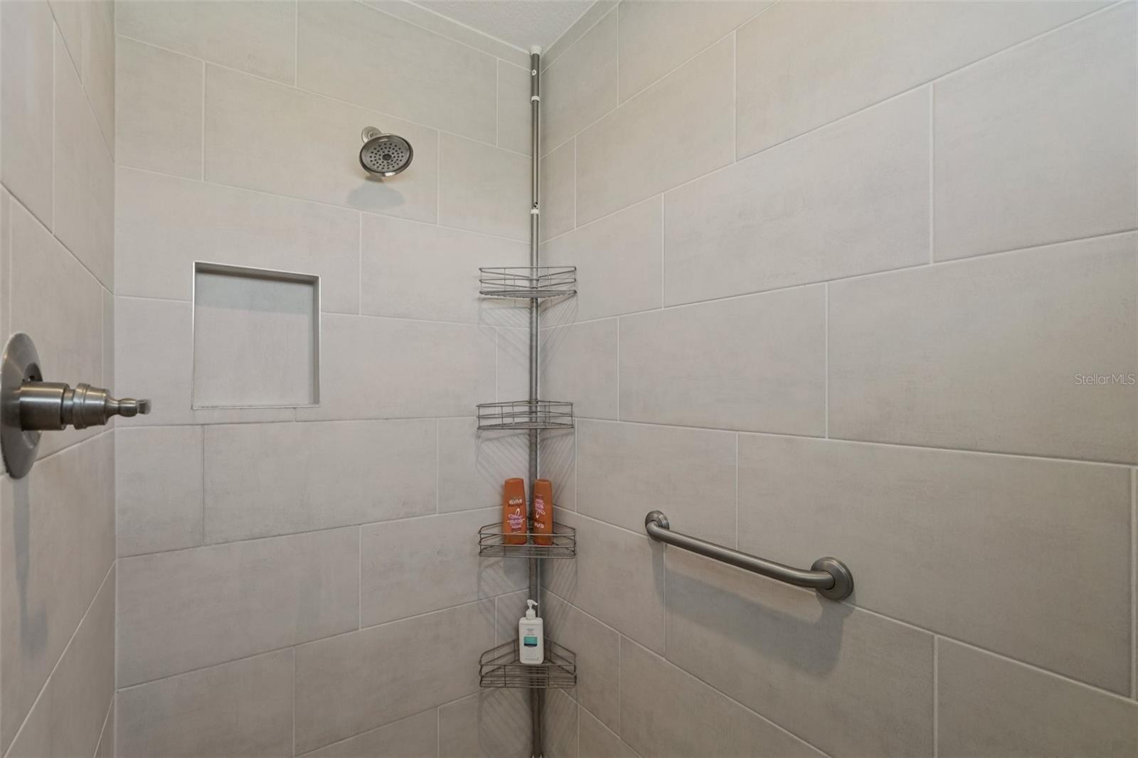 OXFORD OAKS PH 2 - Residential