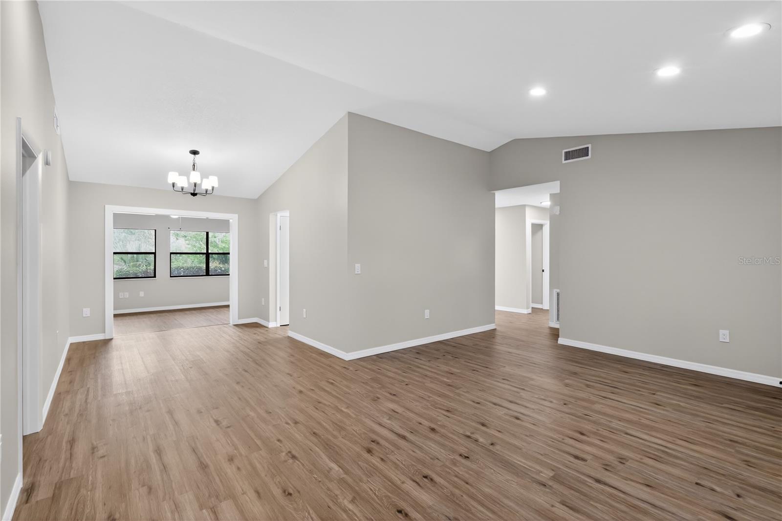 SCOTTISH HIGHLANDS CONDO PH N - Residential