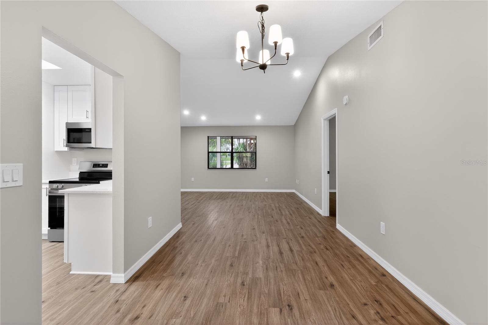 SCOTTISH HIGHLANDS CONDO PH N - Residential