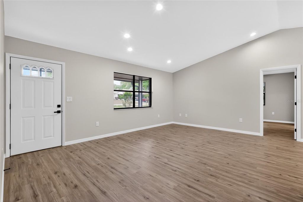 Photo of 1416 Orkney Drive, Leesburg, FL 34788 (MLS # O6391542)