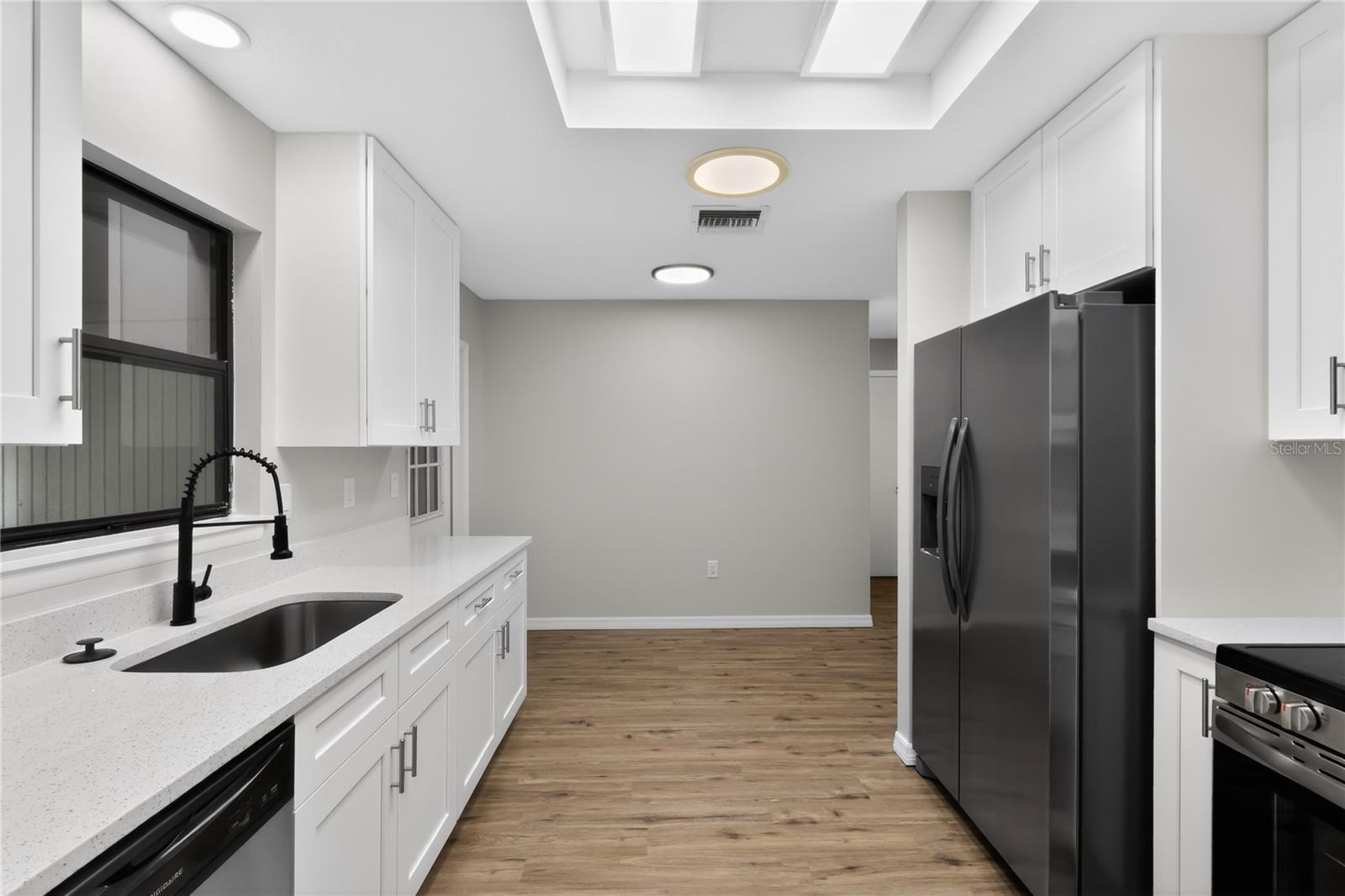 SCOTTISH HIGHLANDS CONDO PH N - Residential