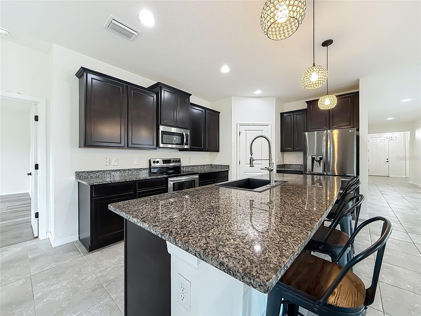 MEADOWS/HEATH BROOK PH 2 - Residential