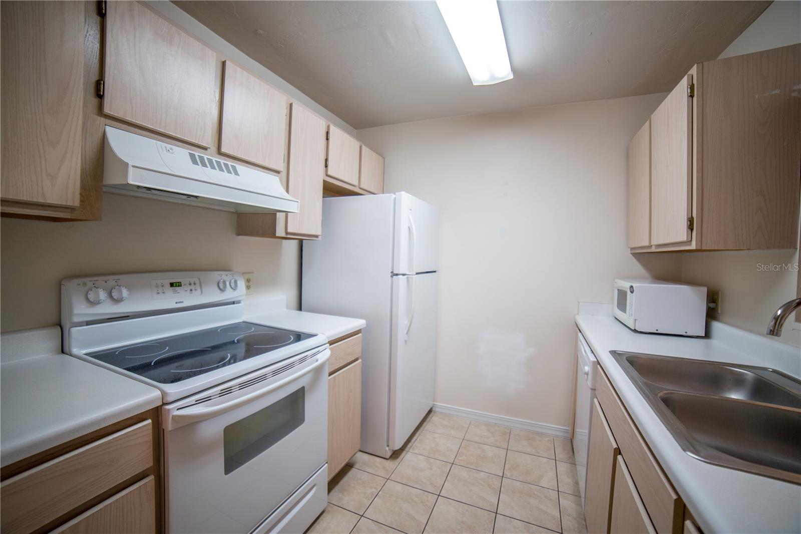 CAMPUS EDGE CONDOMINIUM - Residential