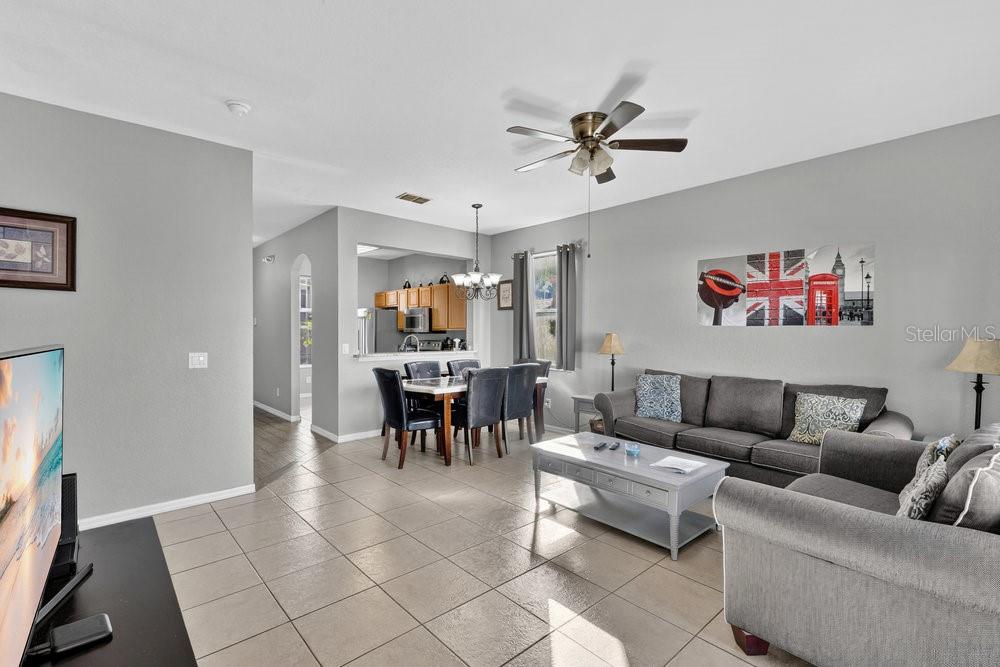 REGAL PALMS AT HIGHLAND RESERVE PH 05 - Residential