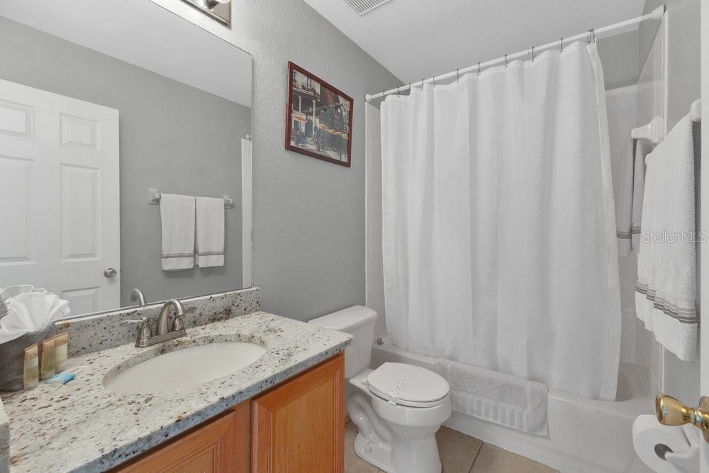 REGAL PALMS AT HIGHLAND RESERVE PH 05 - Residential