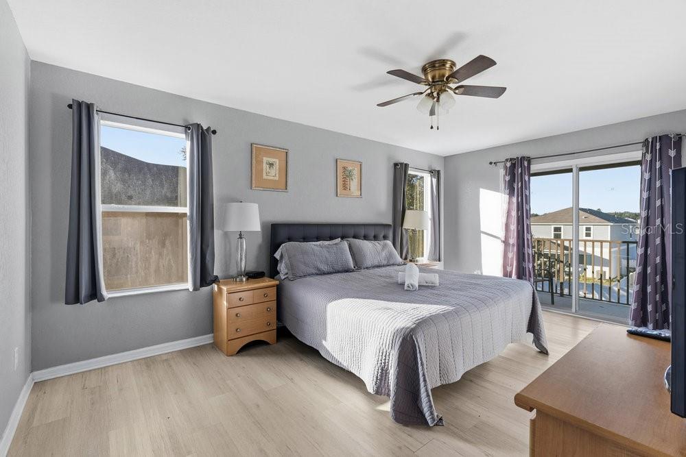 REGAL PALMS AT HIGHLAND RESERVE PH 05 - Residential