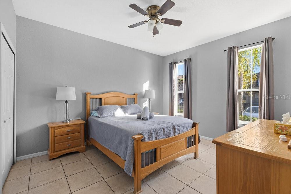 REGAL PALMS AT HIGHLAND RESERVE PH 05 - Residential