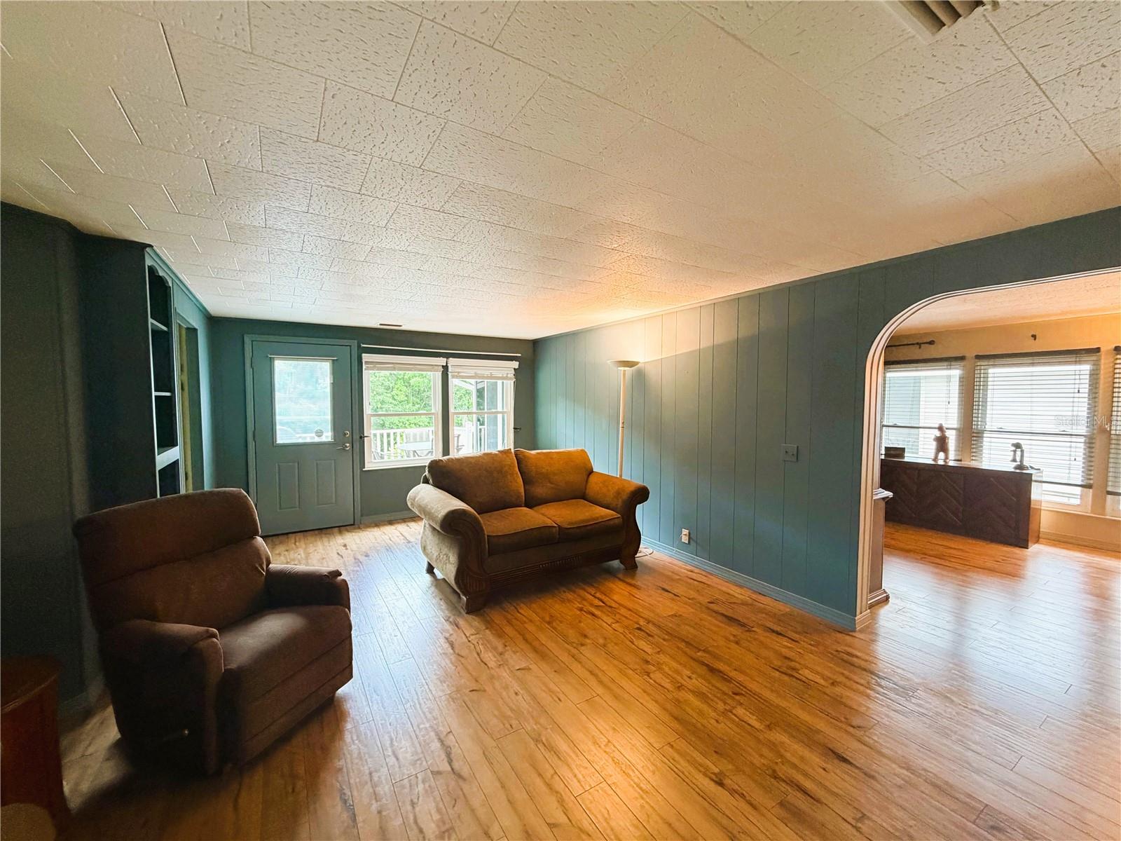 HAWTHORNE AT LEESBURG A COOP - Residential