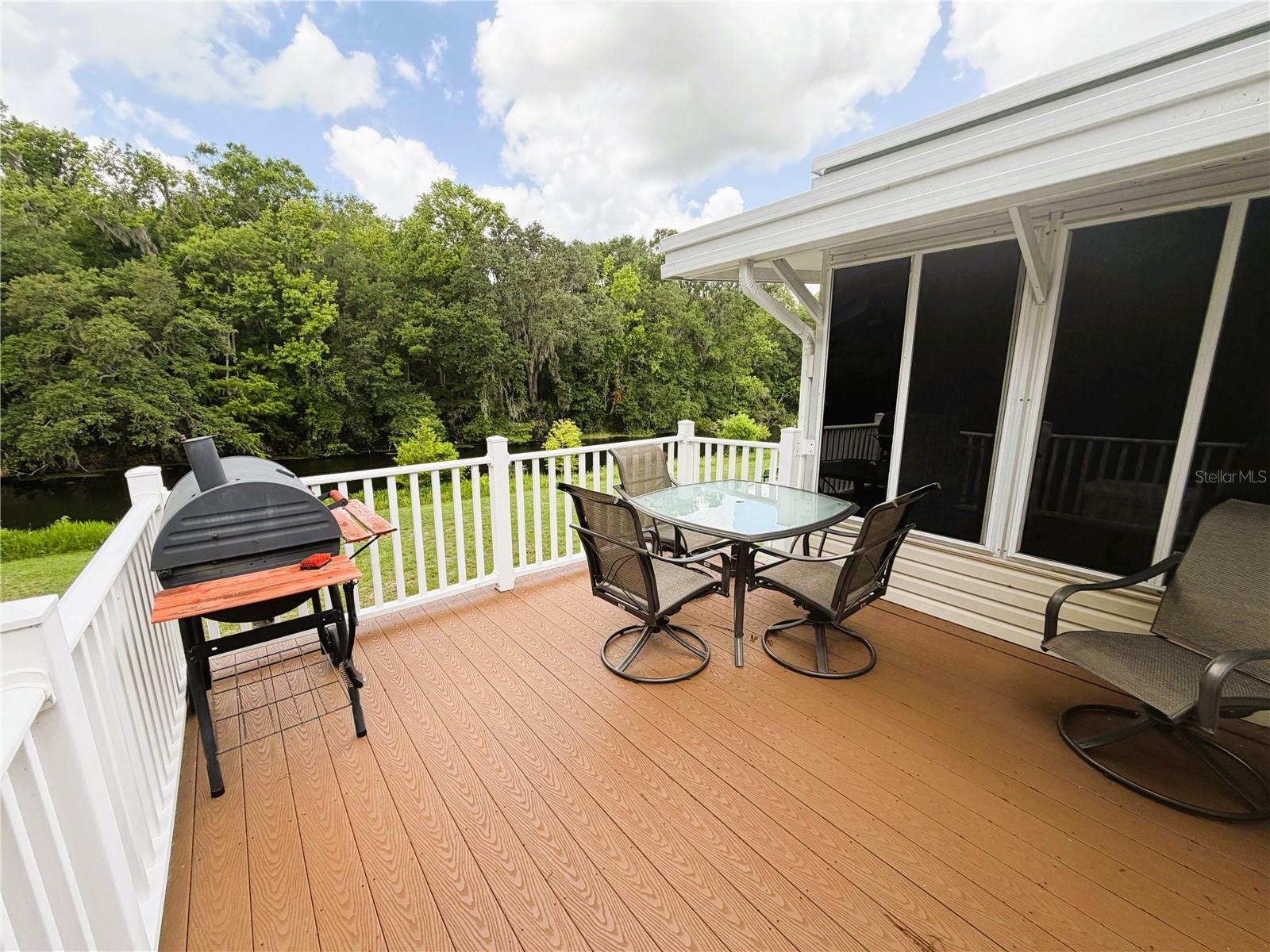 HAWTHORNE AT LEESBURG A COOP - Residential