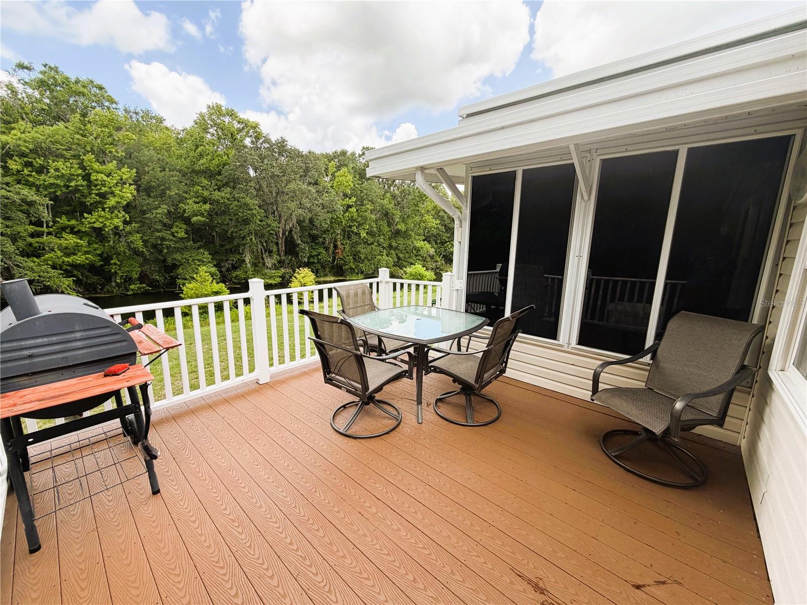 HAWTHORNE AT LEESBURG A COOP - Residential