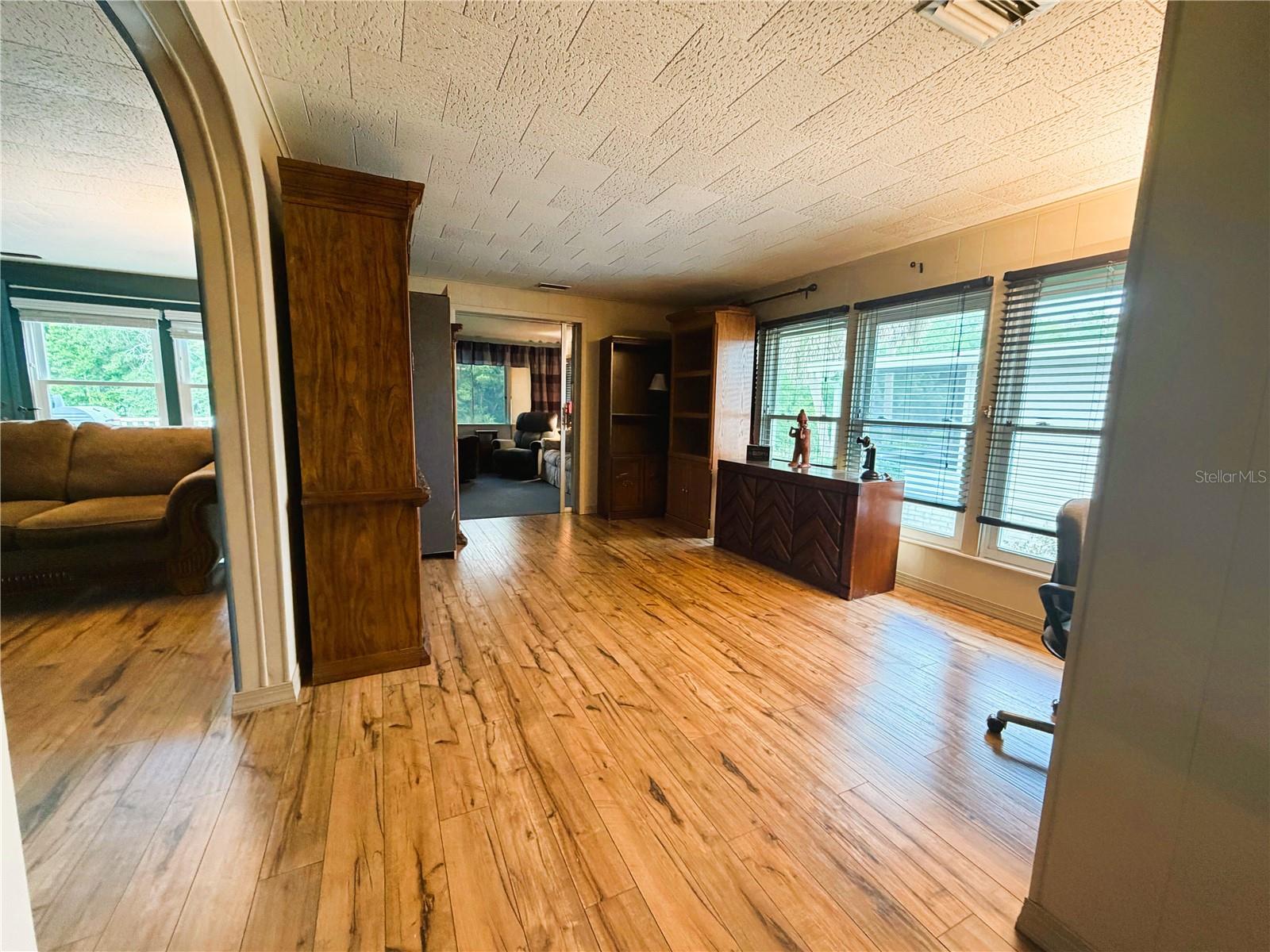 HAWTHORNE AT LEESBURG A COOP - Residential