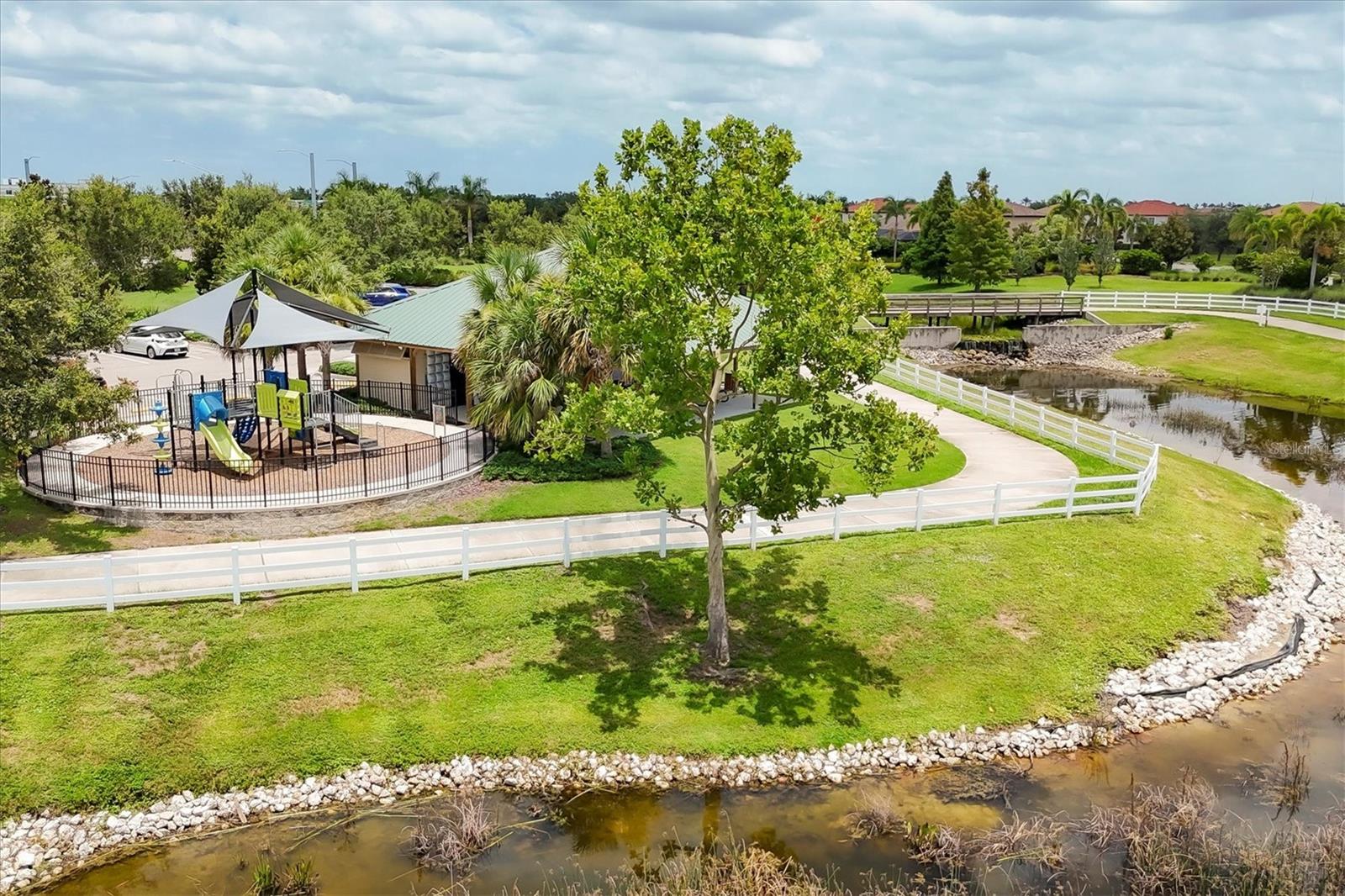 BRIDGEWATER PH I AT LAKEWOOD RANCH - Residential