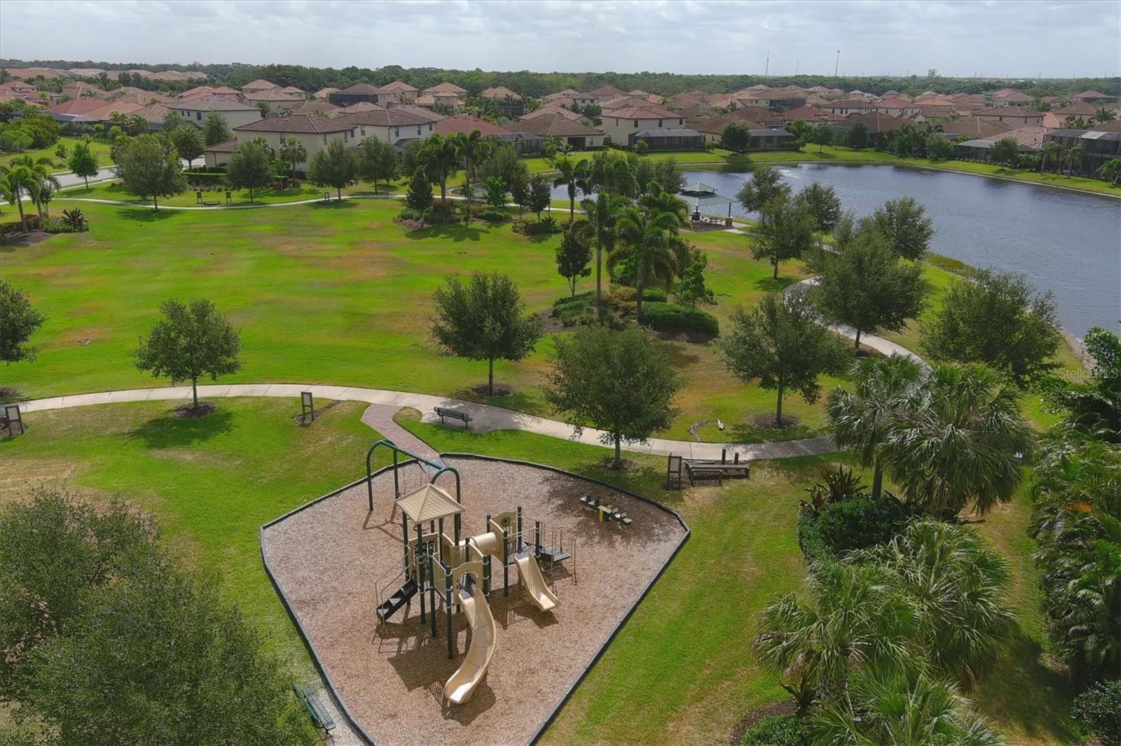 BRIDGEWATER PH I AT LAKEWOOD RANCH - Residential