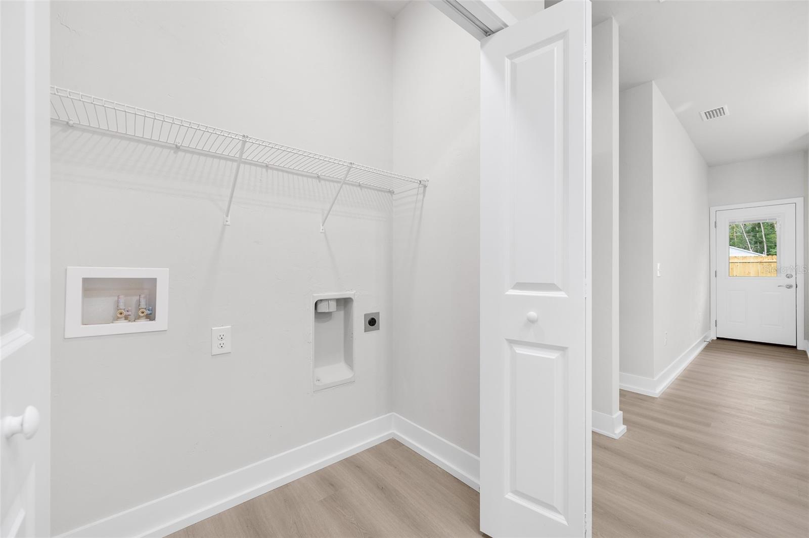 G M WHETSTONE ESTATE ADD TO H S - Residential