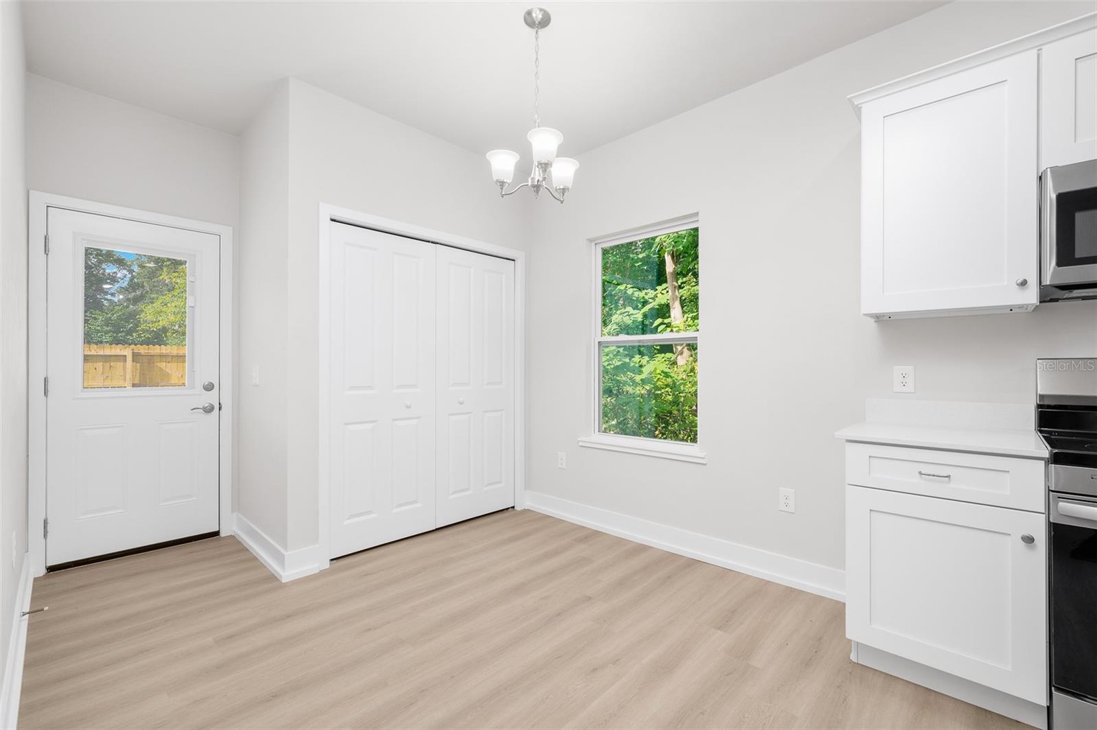 G M WHETSTONE ESTATE ADD TO H S - Residential