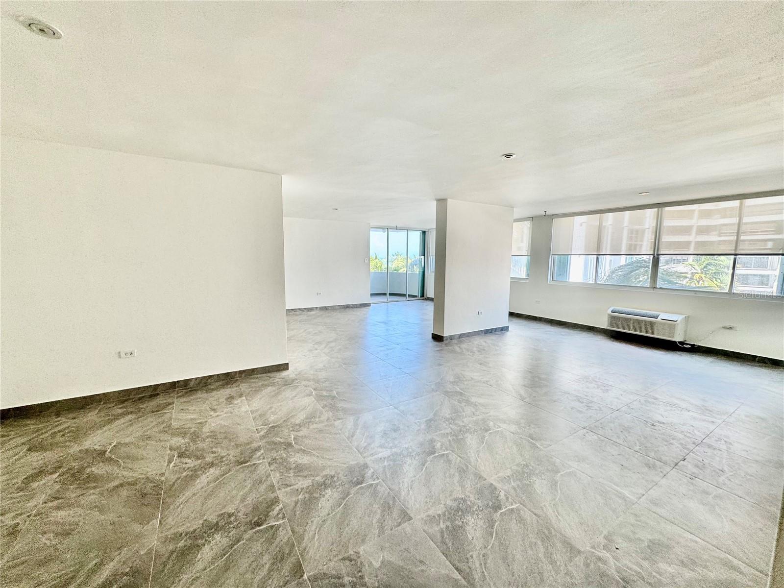 59 KINGS COURT 503
