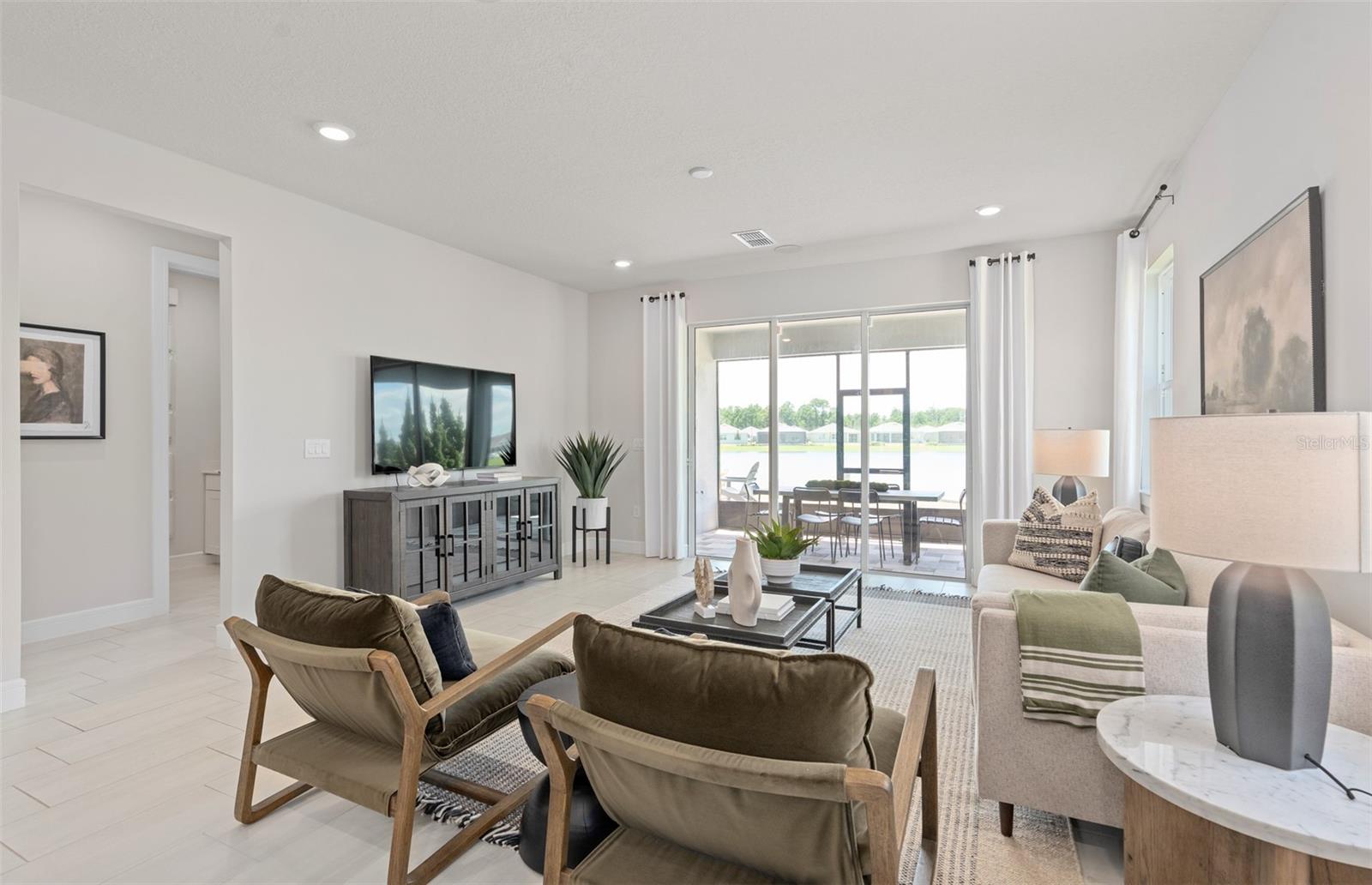 DEL WEBB SUNBRIDGE - Residential