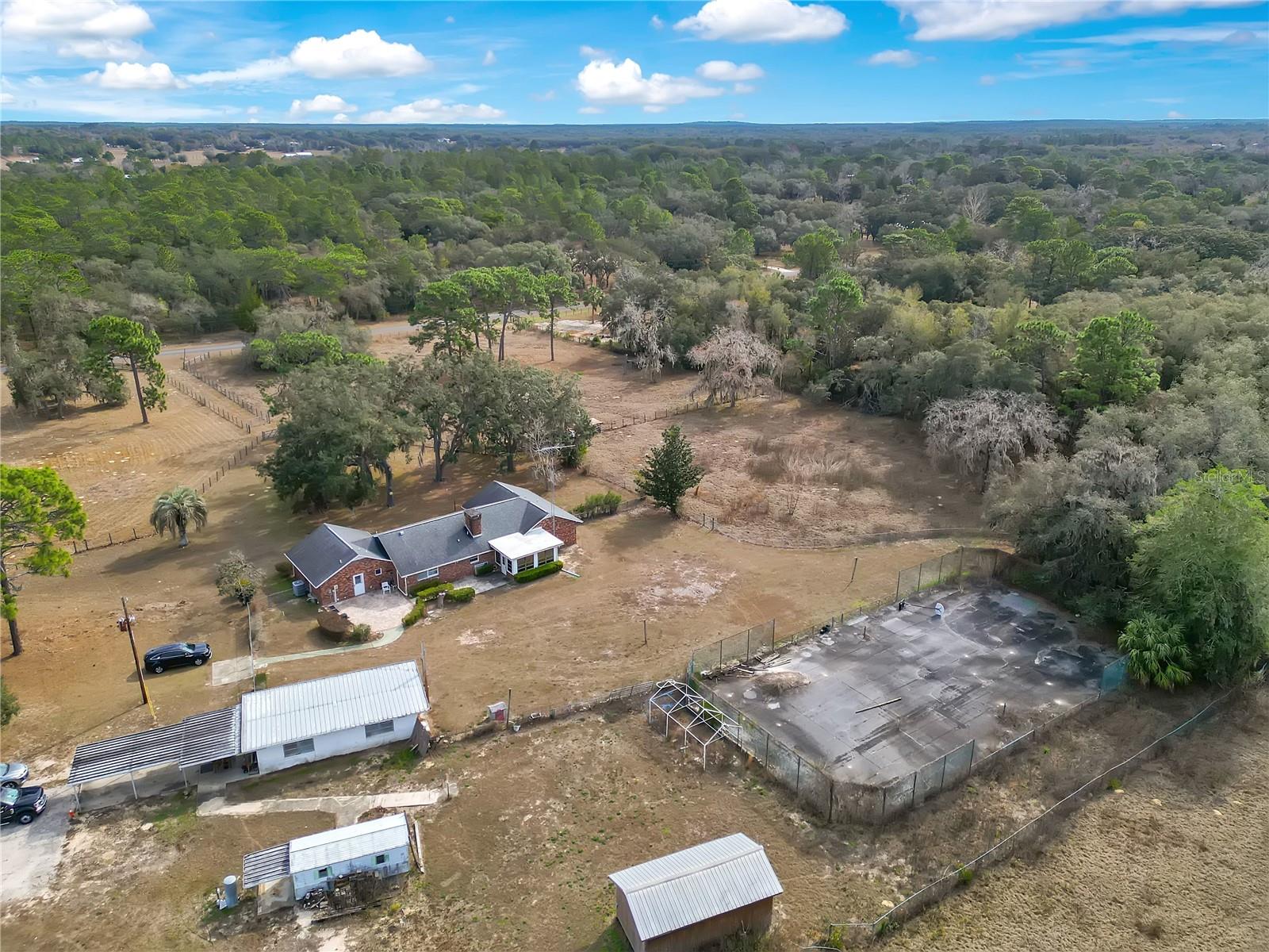 LEISURE ACRES UNIT 03 - Residential