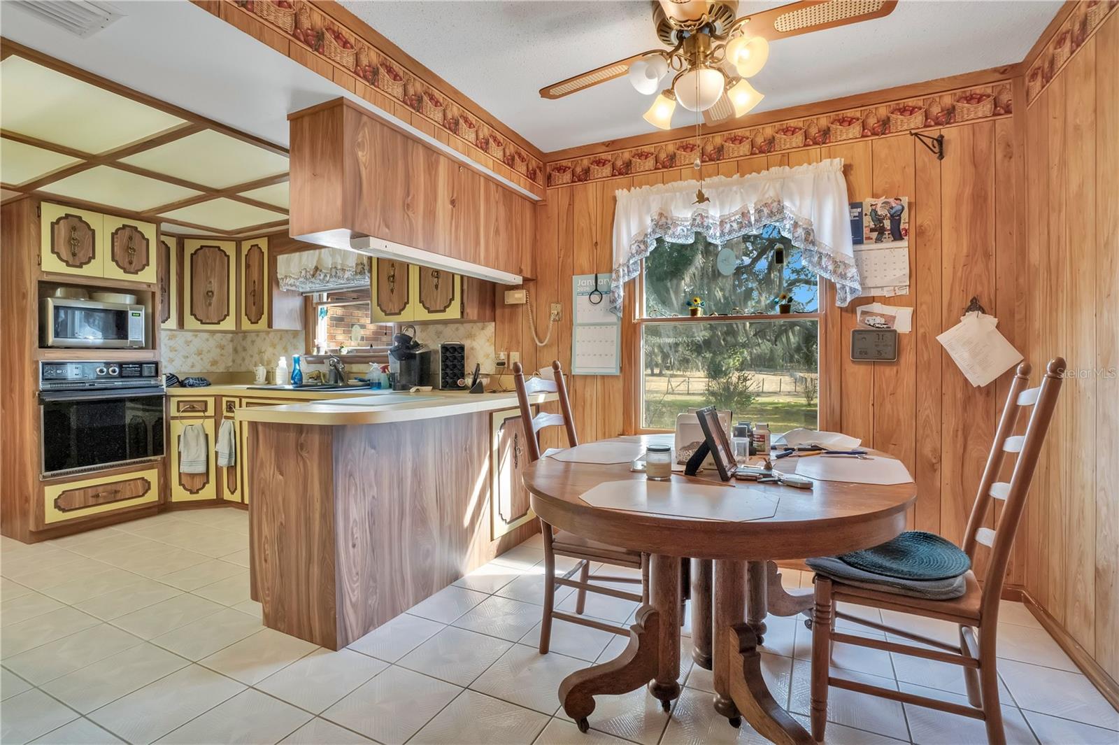 LEISURE ACRES UNIT 03 - Residential