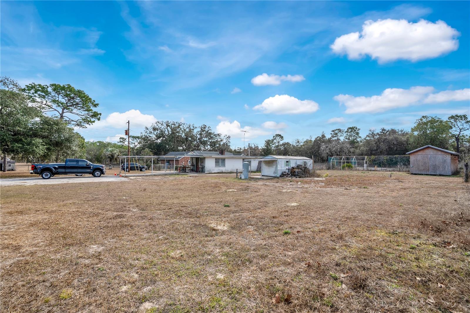 LEISURE ACRES UNIT 03 - Residential